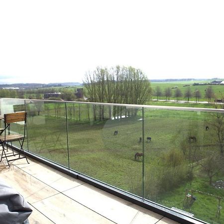 Peaceful Modern 2 Bedroom Penthouse With Nice View Hesperange Exteriér fotografie